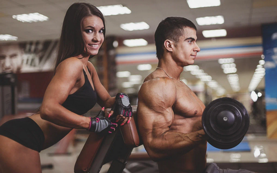 Verbesserung der aeroben und anaeroben Leistung beim Bodybuilding mit Steroiden